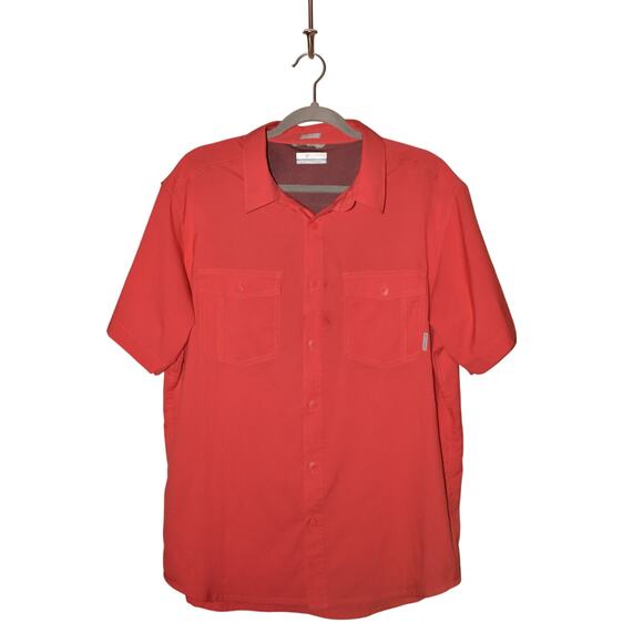 COLUMBIA $55 Red Short Sleeve Vented Button Down Shirt Men's Large - Picture 1 of 3